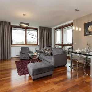 https://apartments-mokotow-obrzezna-by-renters.warsawhotelspoland.com