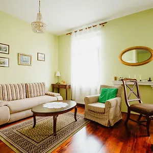 https://100-cracovian-traditional-apartment.krakowhotelspoland.com